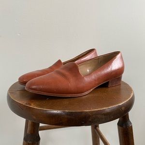 Vintage Bata leather low heals